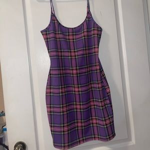 very cute dress!